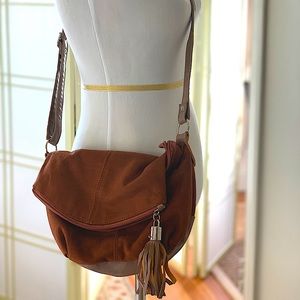 Handcrafted shoulder bag